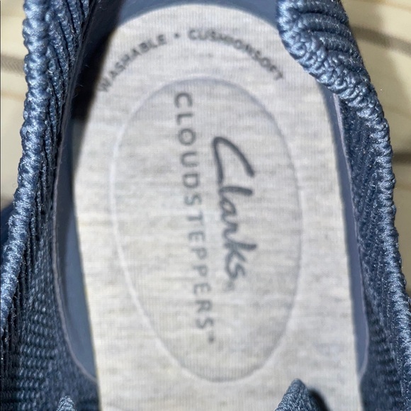 Clarks Navy Athletic Shoes - Picture 6 of 8